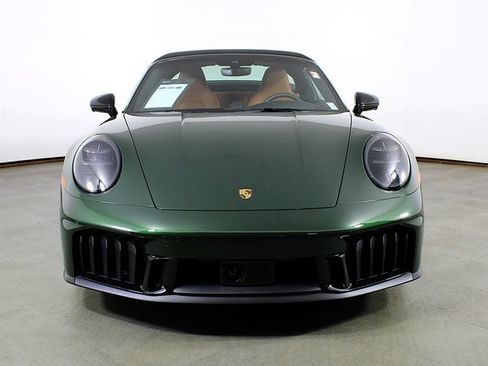 Certified 2026 Porsche 911 Targa 4 GTS AWD/4WD image 10
