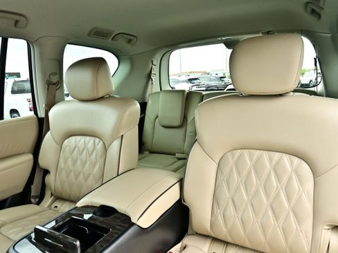 Used 2022 Nissan Armada Platinum w/ Captain's Chairs Package AWD/4WD image 32
