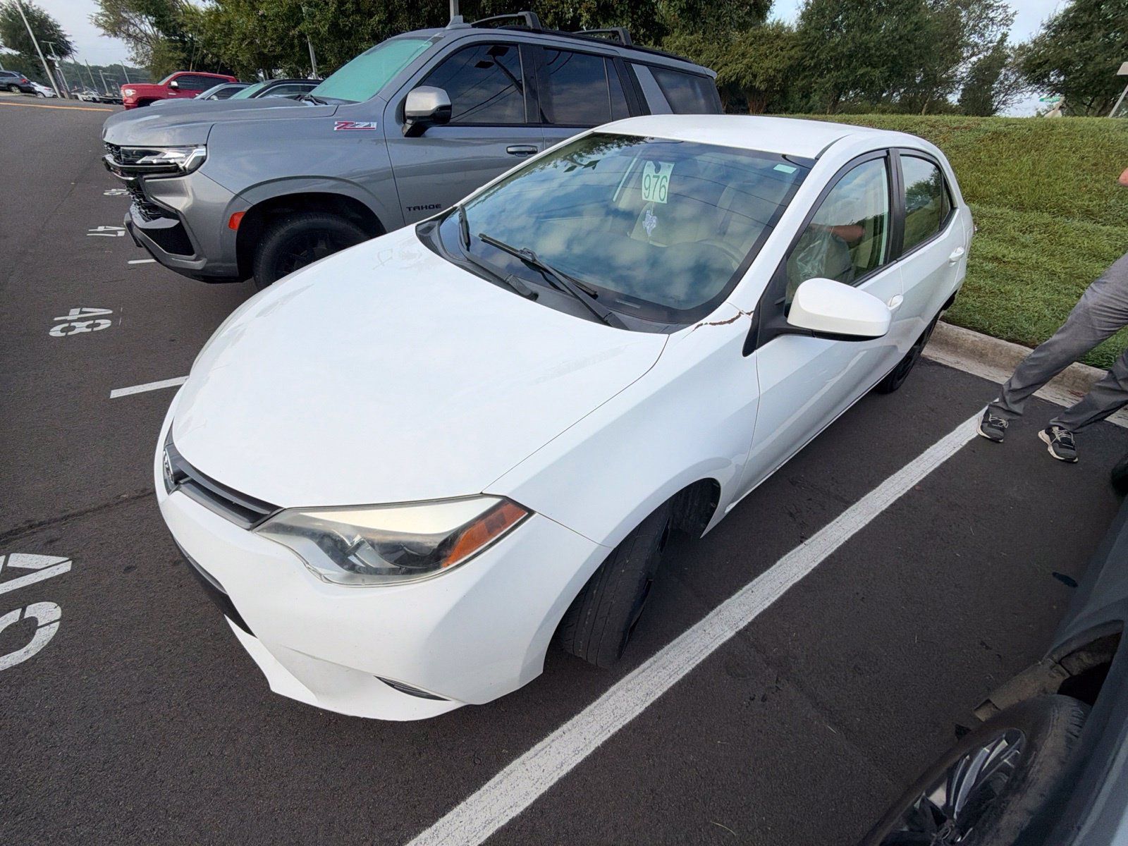 Used 2016 Toyota Corolla LE FWD image 10
