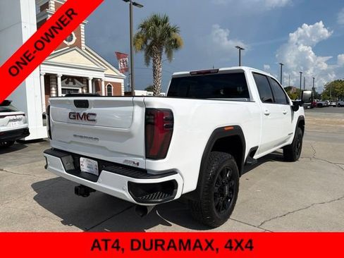 Used 2026 GMC Sierra 2500 AT4 AWD/4WD image 5