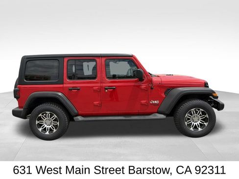 Used 2019 Jeep Wrangler Unlimited Sport S AWD/4WD image 3