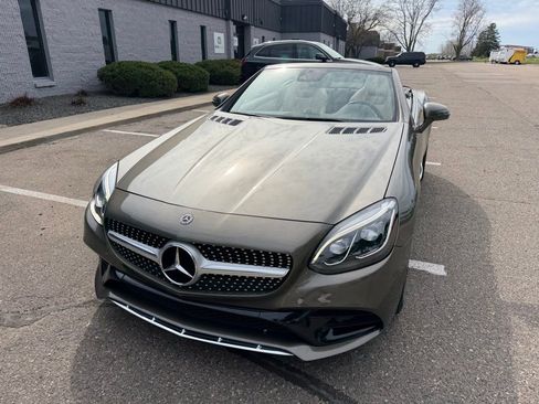 Used 2018 Mercedes-Benz SLC 300 image 5