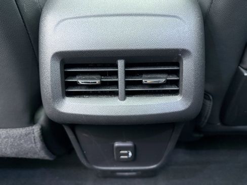 Used 2023 GMC Terrain AT4 w/ Tech Package AWD/4WD image 19