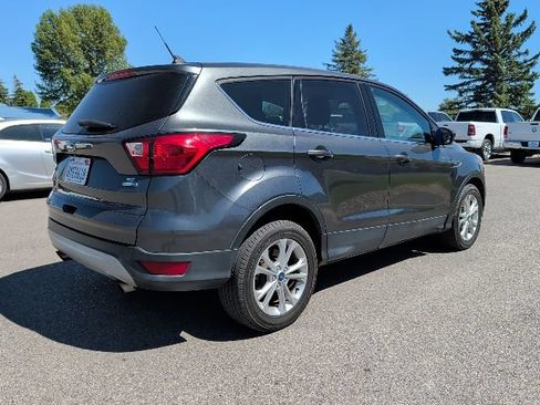 Used 2019 Ford Escape SE AWD/4WD image 3