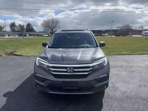 Used 2016 Honda Pilot Elite image 2