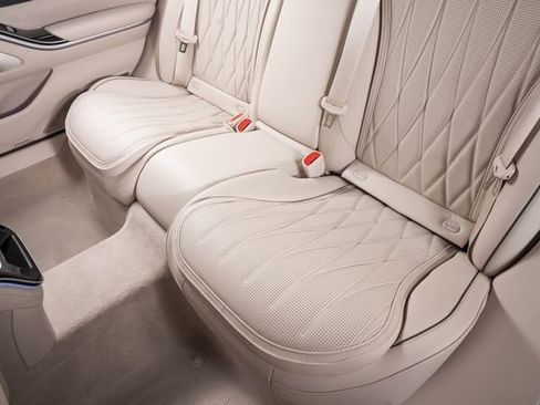 Used 2024 Mercedes-Benz S 63 AMG S image 25