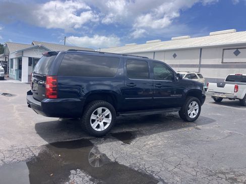 Used 2007 Chevrolet Suburban LT w/ LT Preferred Equipment Group RWD image 15