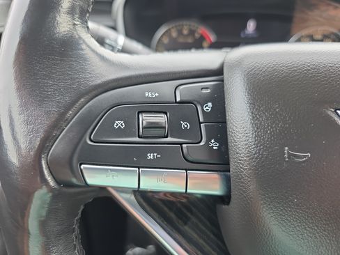 Used 2020 Cadillac XT6 Premium Luxury AWD/4WD image 19