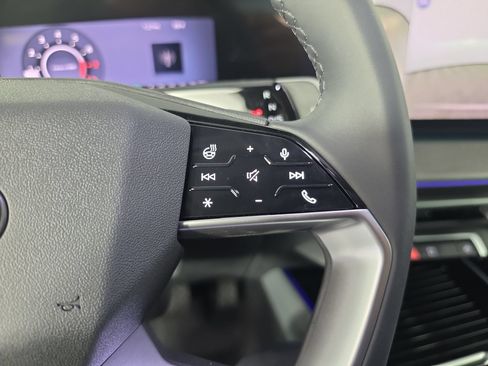 New 2026 Audi Q3 quattro 2.0T AWD/4WD image 22