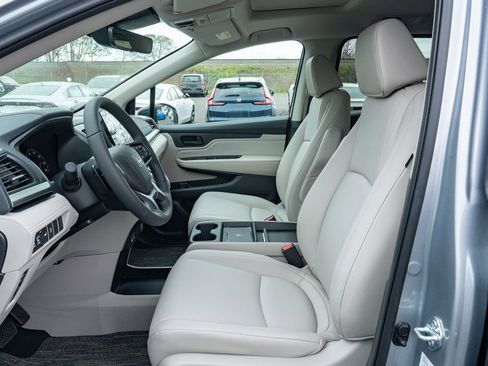 New 2026 Honda Odyssey EX-L image 24