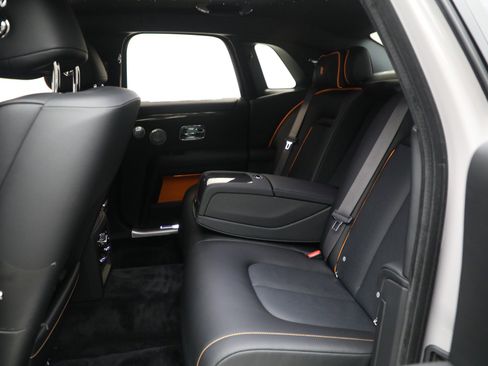 New 2025 Rolls-Royce Ghost Black Badge image 21
