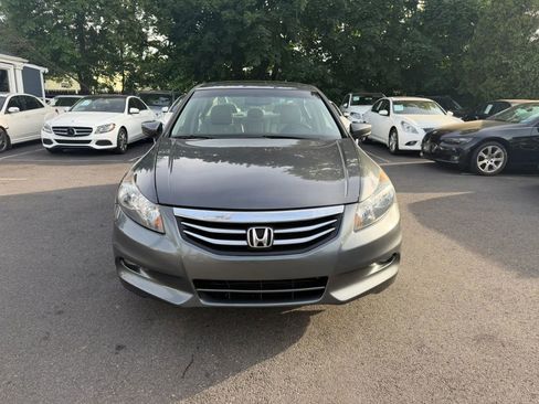 Used 2011 Honda Accord EX-L image 8