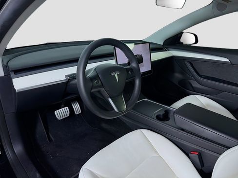 Used 2023 Tesla Model 3 Performance image 10