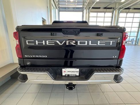 Used 2023 Chevrolet Silverado 1500 LT AWD/4WD image 34