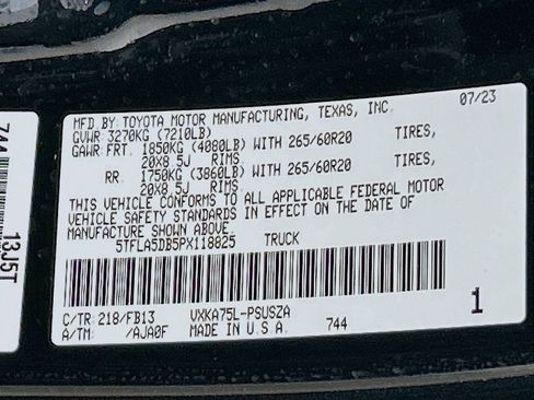 Used 2023 Toyota Tundra SR5 AWD/4WD image 27