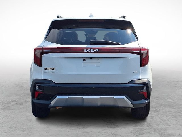Used 2024 Kia Seltos EX AWD/4WD image 5