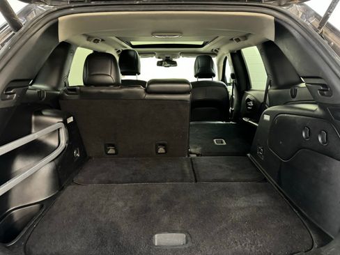 Used 2015 Jeep Cherokee Trailhawk w/ Leather Interior Group image 35