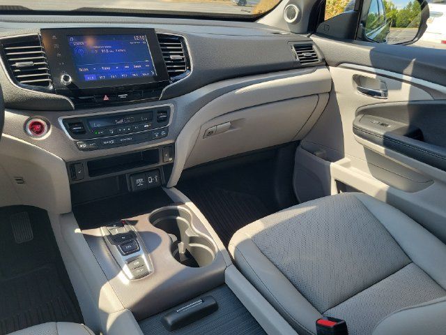 Certified 2023 Honda Ridgeline RTL image 13