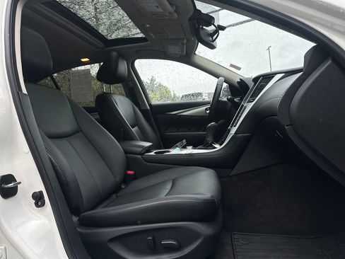 Used 2019 INFINITI Q50 Luxe w/ All Weather Package (L93) AWD/4WD image 15