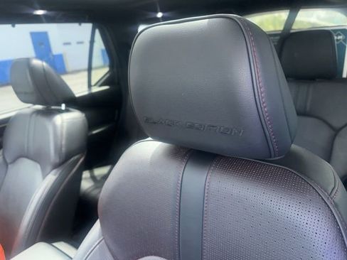 Used 2025 Honda Pilot Black Edition image 8