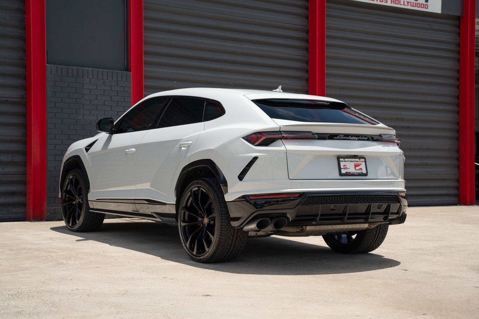 Used 2022 Lamborghini Urus AWD/4WD image 15