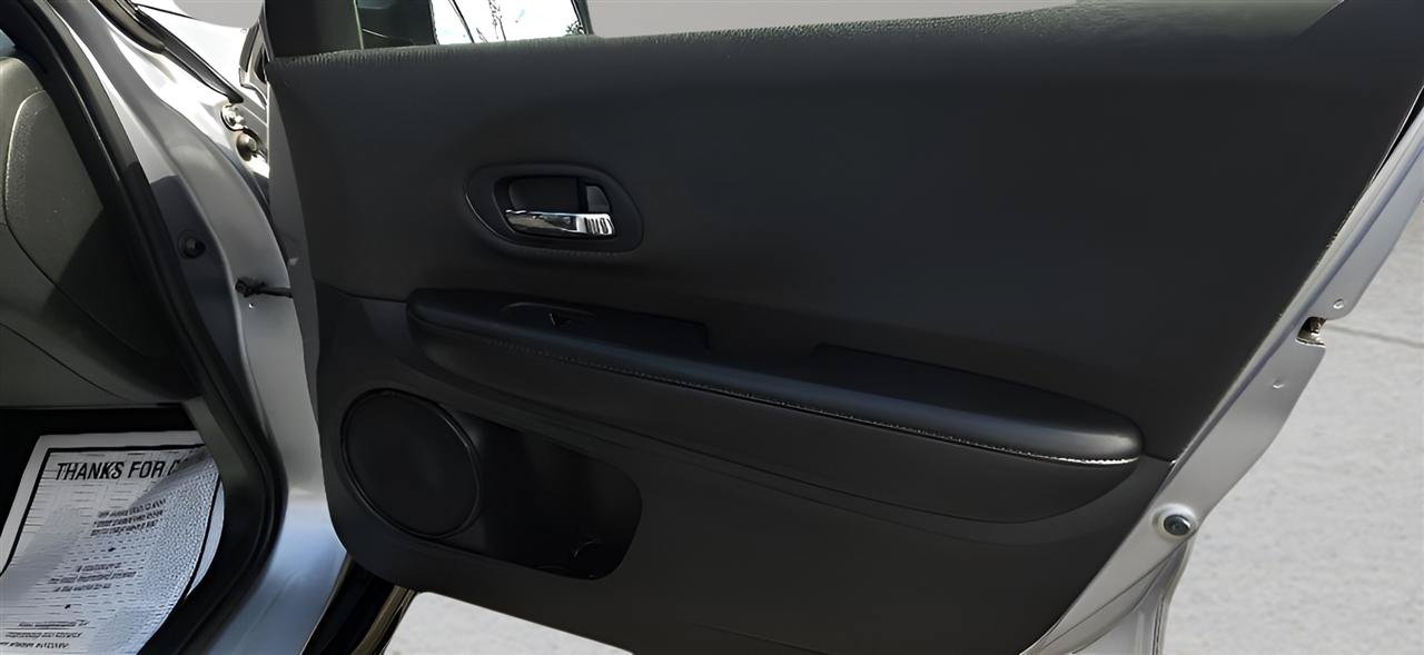 Used 2019 Honda HR-V Sport image 30