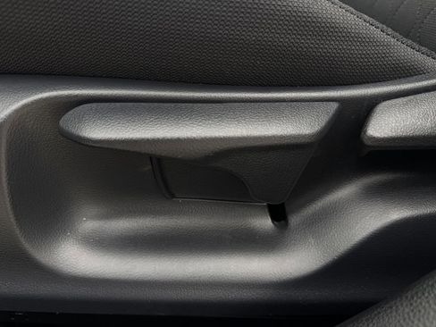Used 2025 Toyota Corolla LE FWD image 25