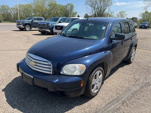 Used 2011 Chevrolet HHR LS FWD image 4
