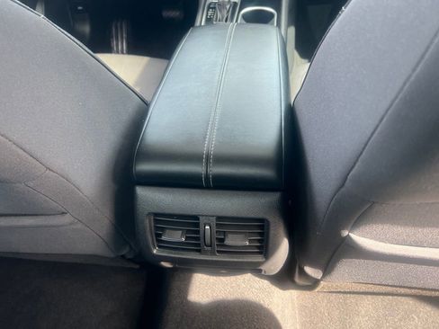 Used 2020 Nissan Altima 2.5 SV FWD image 19