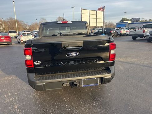 New 2026 Ford Maverick Lariat w/ Black Appearance Package image 6
