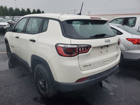 Used 2019 Jeep Compass Sport AWD/4WD image 6