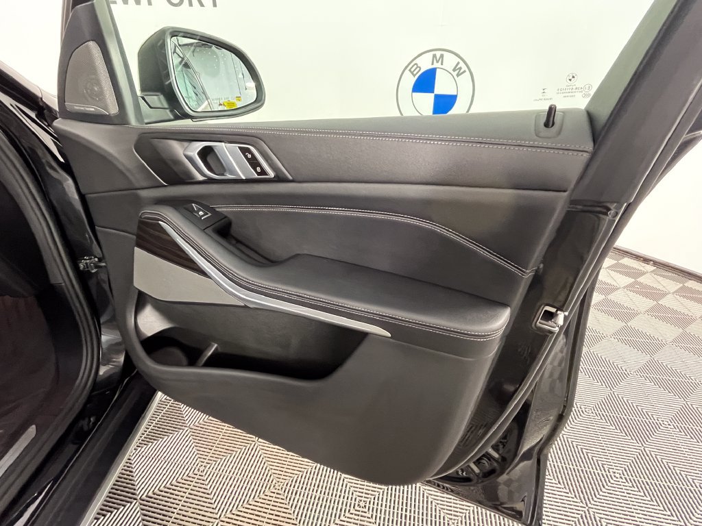 Certified 2024 BMW X5 xDrive40i w/ Premium Package AWD/4WD image 20