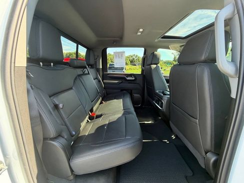 Used 2025 GMC Sierra 2500 Denali AWD/4WD image 23