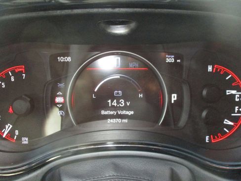 Used 2024 Dodge Durango SXT AWD/4WD image 18