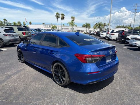 Used 2022 Honda Civic Sport image 5