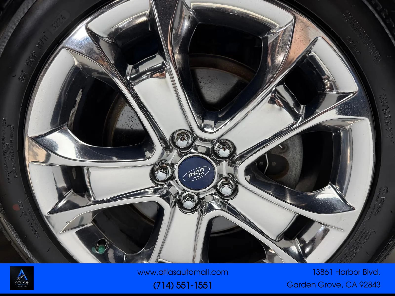 Used 2016 Ford Escape SE w/ Equipment Group 201A FWD image 8