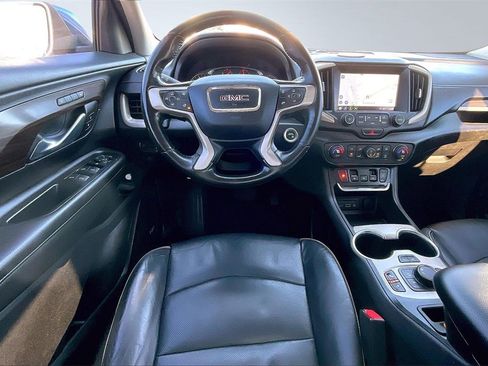 Used 2018 GMC Terrain Denali w/ Advanced Safety Package image 5