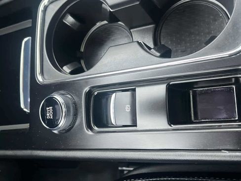 Used 2024 Lincoln Corsair Grand Touring image 47