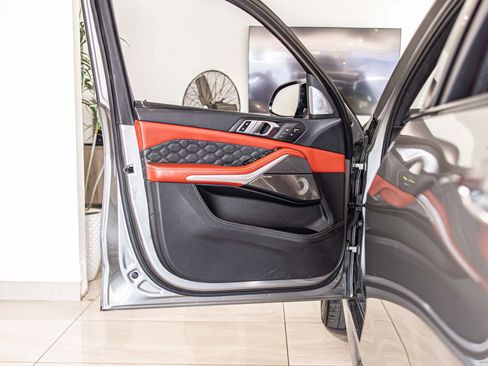 Used 2022 BMW X5 M Competition AWD/4WD image 34