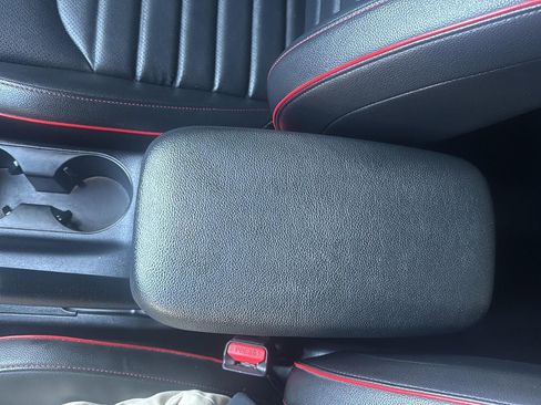 Used 2023 Kia Forte GT image 21