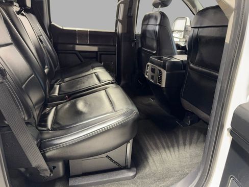Used 2017 Ford F250 Lariat w/ Lariat Value Package image 35