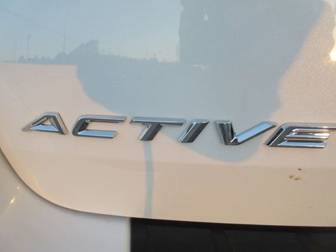 New 2026 Ford Explorer Active w/ Active Comfort Package image 13