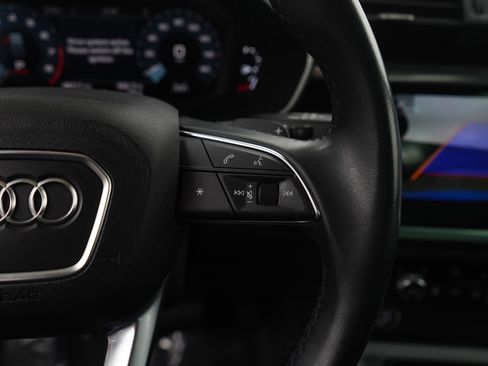 Used 2023 Audi Q3 2.0T Premium image 18