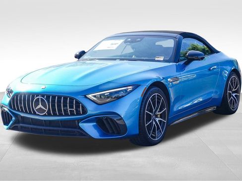 Used 2023 Mercedes-Benz SL 63 AMG 4MATIC image 5