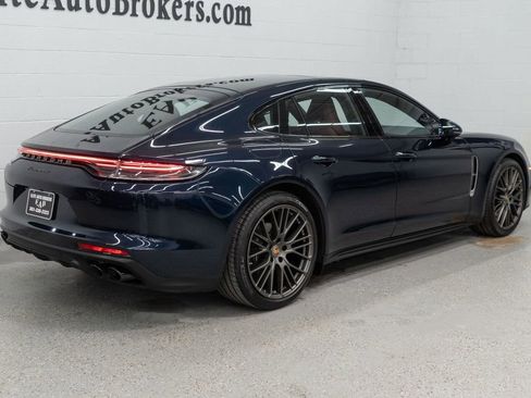 Used 2023 Porsche Panamera 4 Platinum Edition w/ Smoking Package image 37