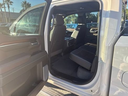 Used 2026 GMC Sierra 1500 Denali w/ Denali Reserve Package AWD/4WD image 9