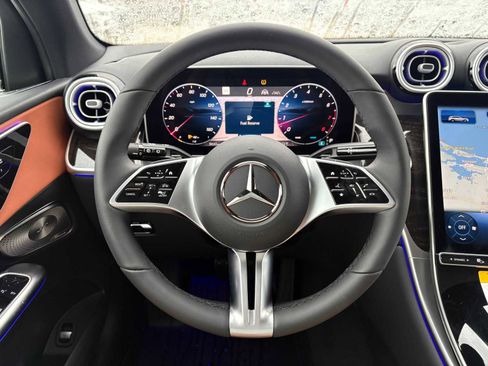 New 2026 Mercedes-Benz GLC 300 image 23