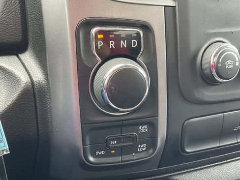 Used 2023 RAM 1500 Classic SLT AWD/4WD image 22