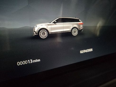 New 2026 Land Rover Range Rover Velar Dynamic SE AWD/4WD image 18