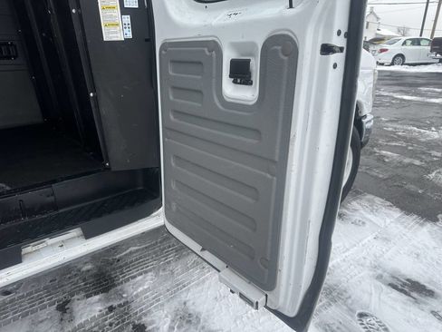 Used 2009 Ford E-250 and Econoline 250 E 250 3dr Cargo Van image 24